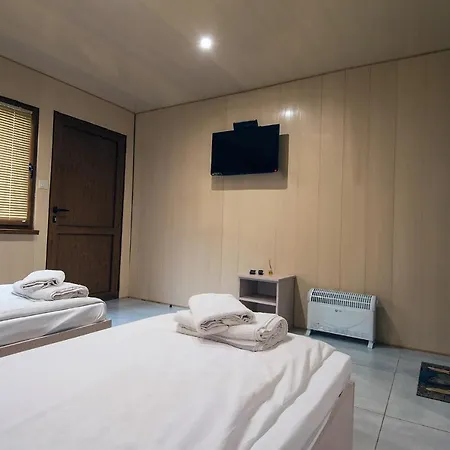 комплекс будното око The אתר קמפינג