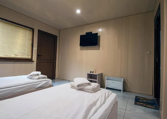 комплекс будното око The Къмпинг