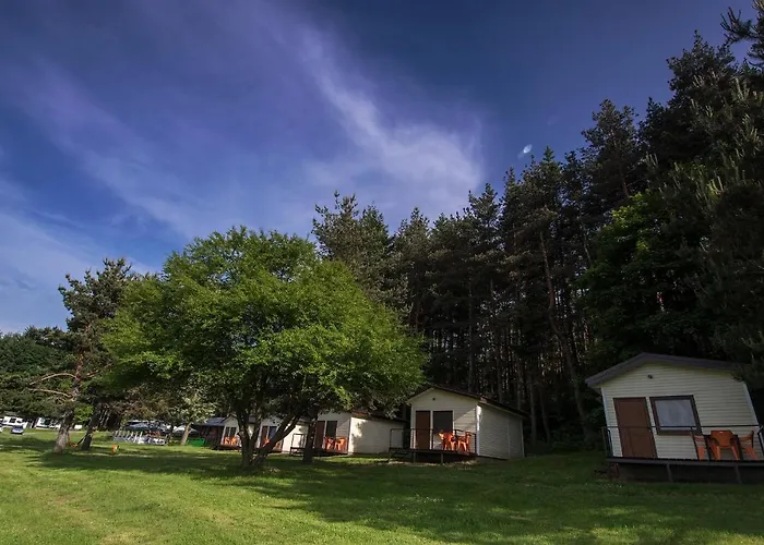 Къмпинг комплекс будното око The *